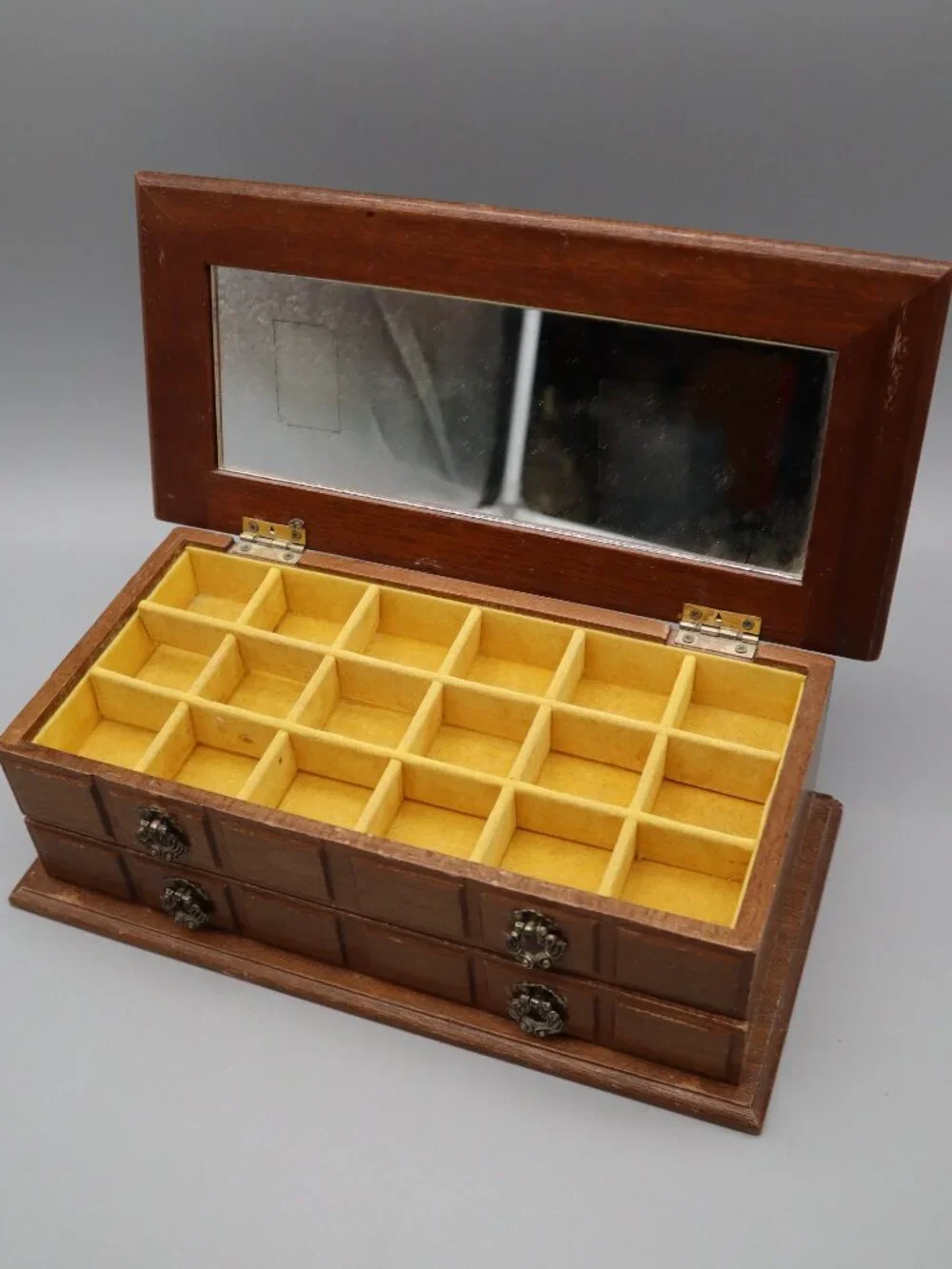 Vintage Wooden Jewelry Organizer Box w/ Mirror Velvet Lined Metal Hardware 11